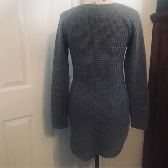 Dark grey Pink Rose sweater Size S - Picture 6 of 6